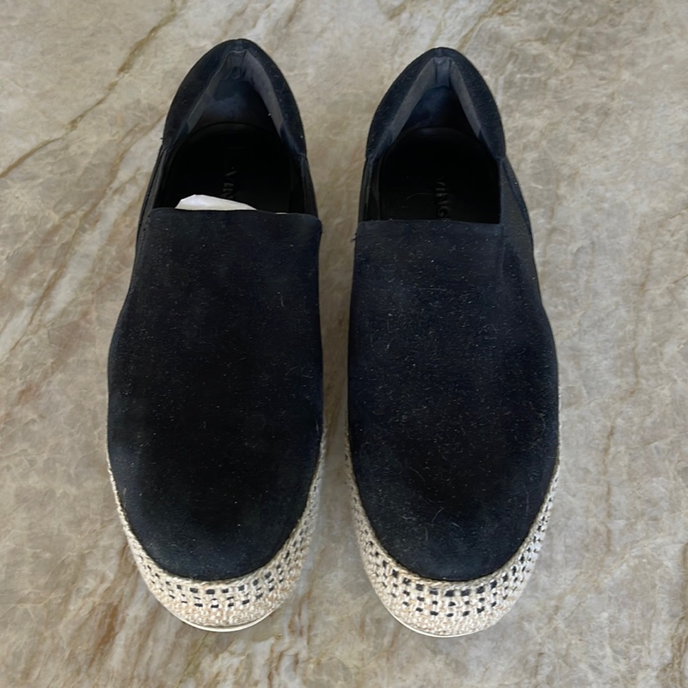 VINCE Wilden black suede sneaker 8